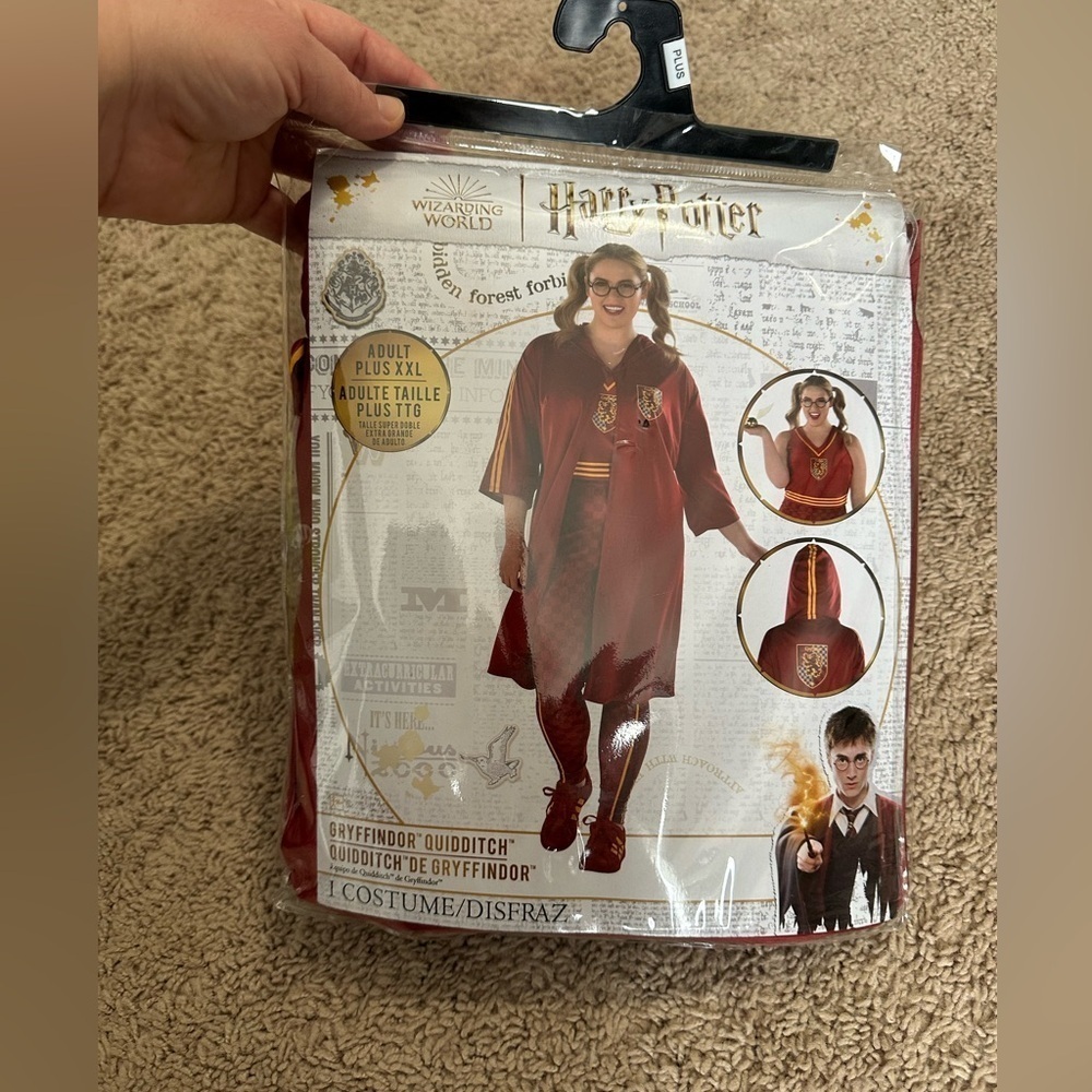 Harry Potter Gryffindor Quidditch Halloween Costume Adult Plus XXL